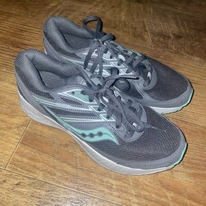 Women’s Saucony Trail Shoe